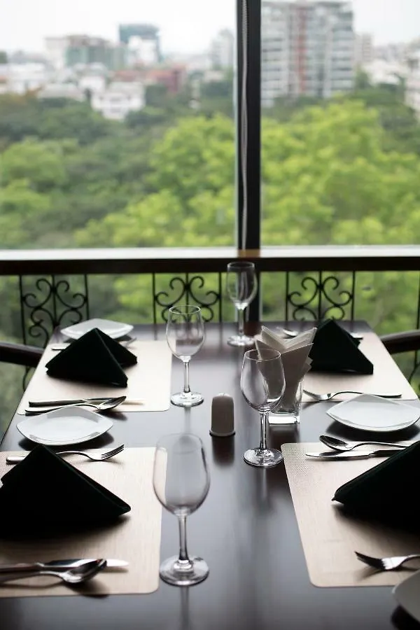 The Midori By Lakeshore, Gulshan , Dhaka 4*,